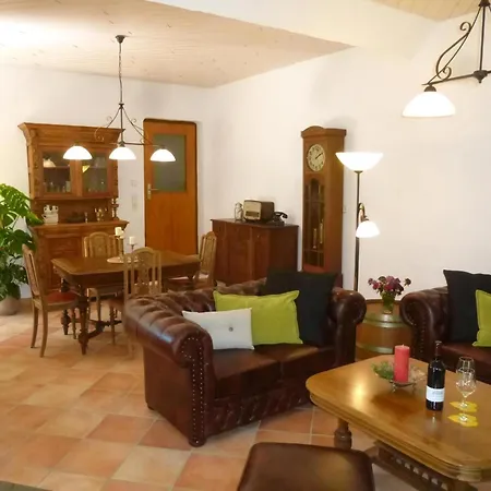 Moselidyll Traumferienwohnung In Exponierter Moselufer Lage Appartamento *
